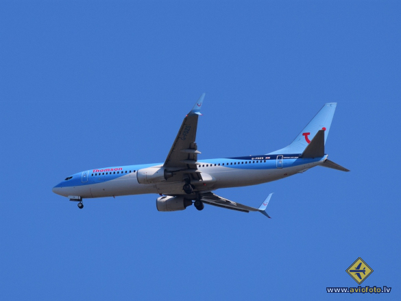 Boeing 737-8K5